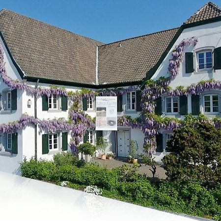 Rhein River Guesthouse - Direkt Am Rhein Леверкузен Екстер'єр фото