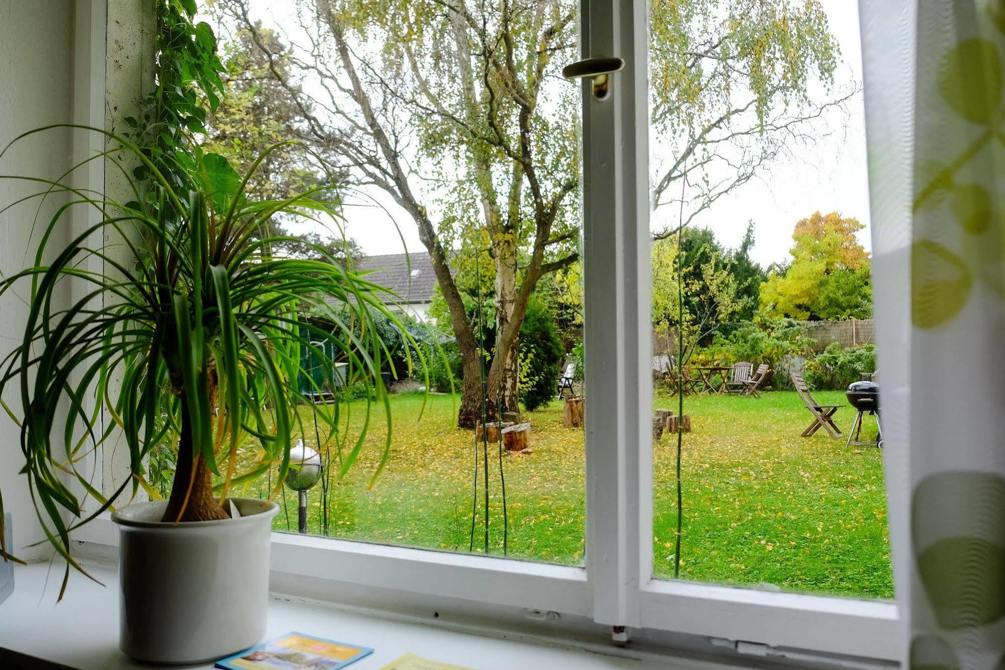 Rhein River Guesthouse - Direkt Am Rhein Леверкузен Екстер'єр фото
